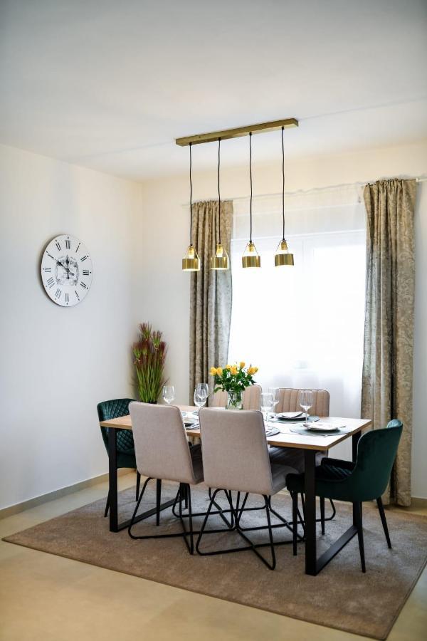 Family Apartment Amare Zadar Buitenkant foto