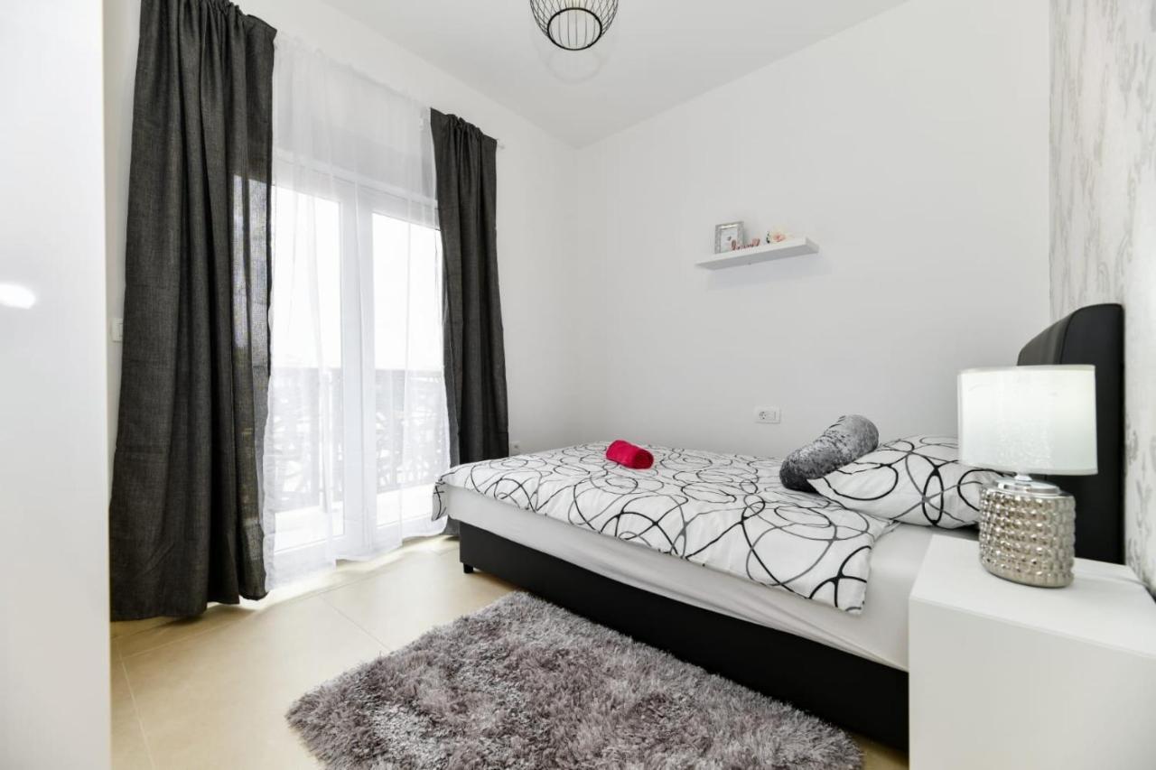 Family Apartment Amare Zadar Buitenkant foto