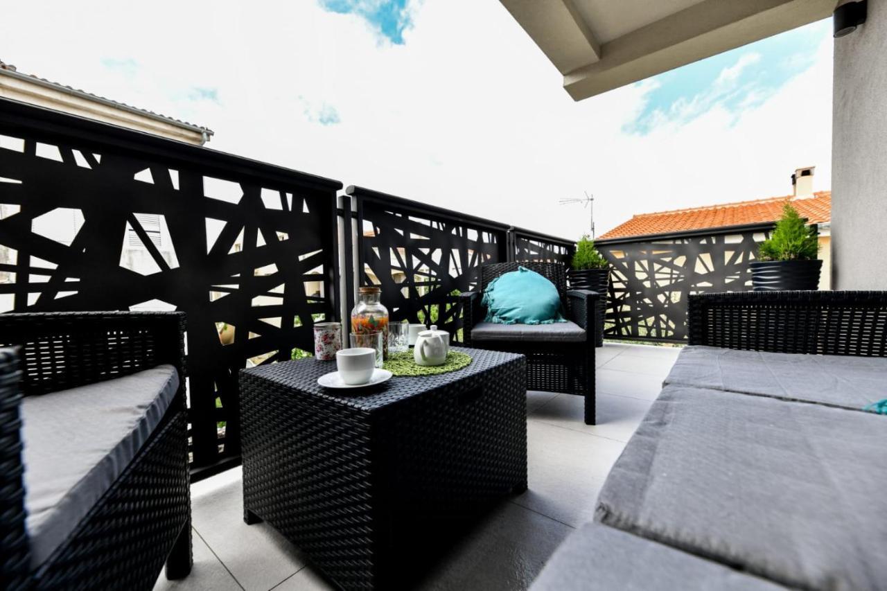 Family Apartment Amare Zadar Buitenkant foto