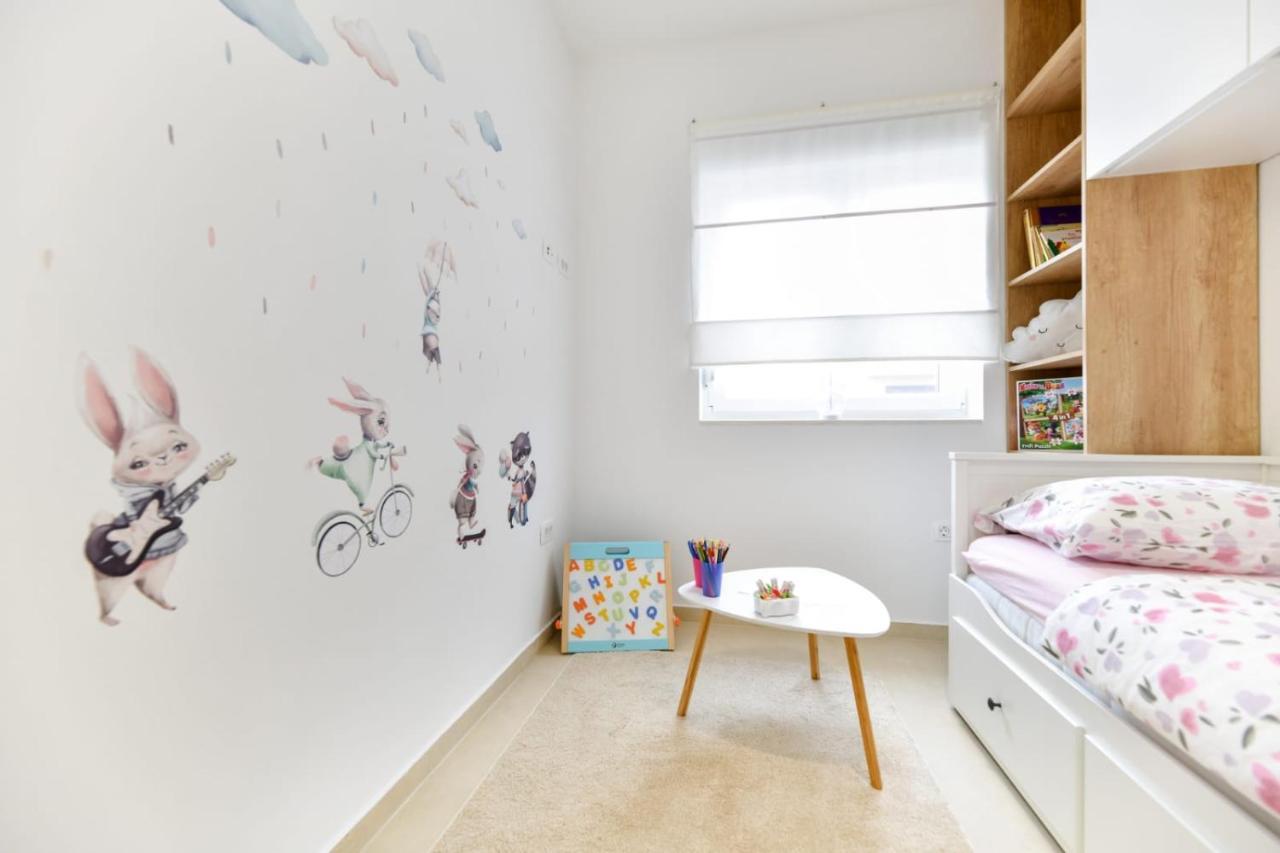 Family Apartment Amare Zadar Buitenkant foto